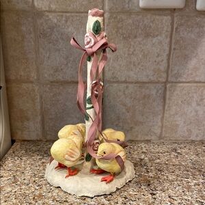 Papier-mâché chicks and pole with ribbons. Lightweight. Bottle for scale.